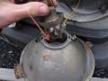 remplacer ampoule cassé phare feu avant sur Autobainchi Lancia A112 tuto tutoriel changer le hangar du nord phare Jaune globe (4)