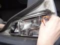remplacer ampoule cassé feu arriere stop cligno Peugeot 106 tuto (6)